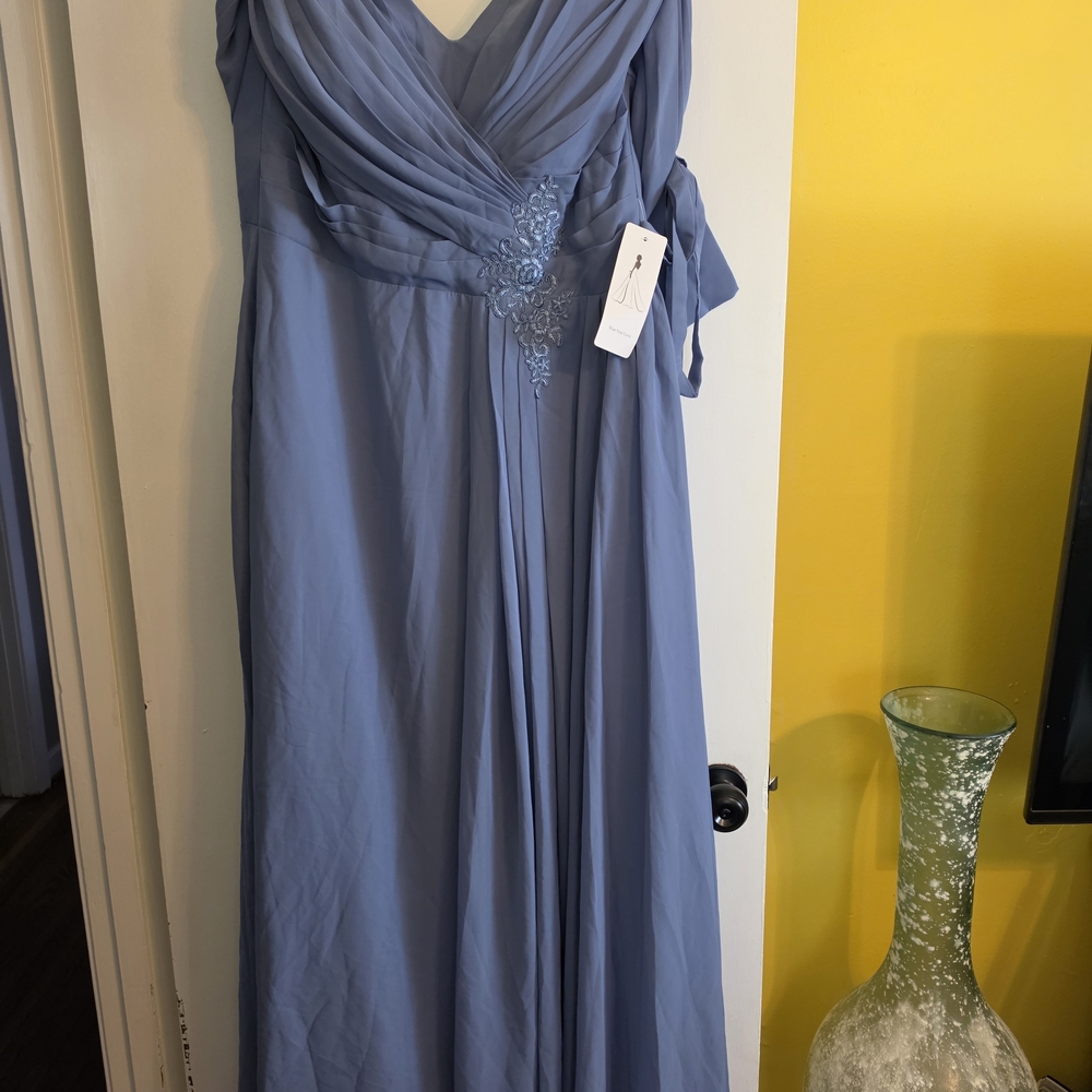 Elegant Dusty Blue V-Neck Evening Dress